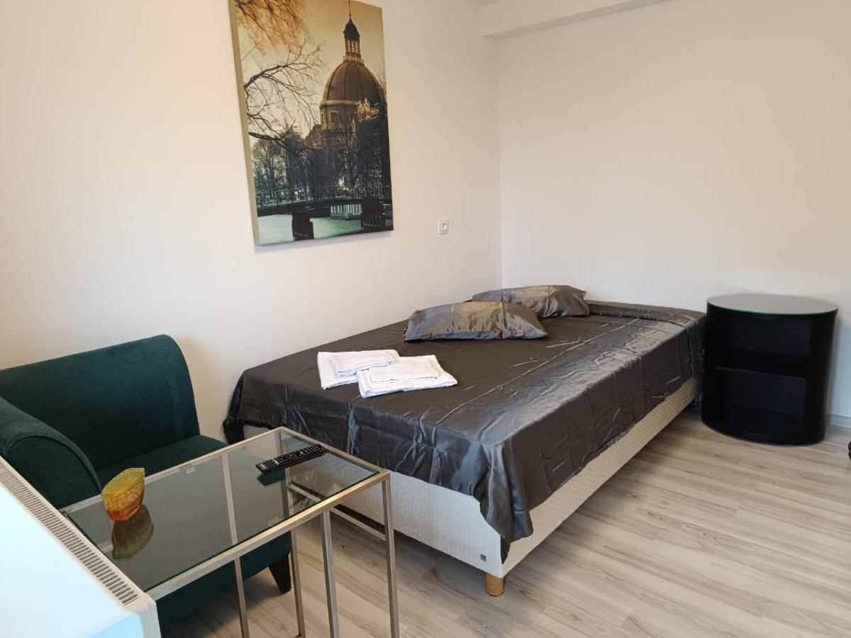 Viv Rosetti Hotel Iasi Buitenkant foto